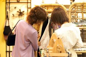 文化祭を盛り上げる!クラスTシャツデザインのアイデアと購入ガイド